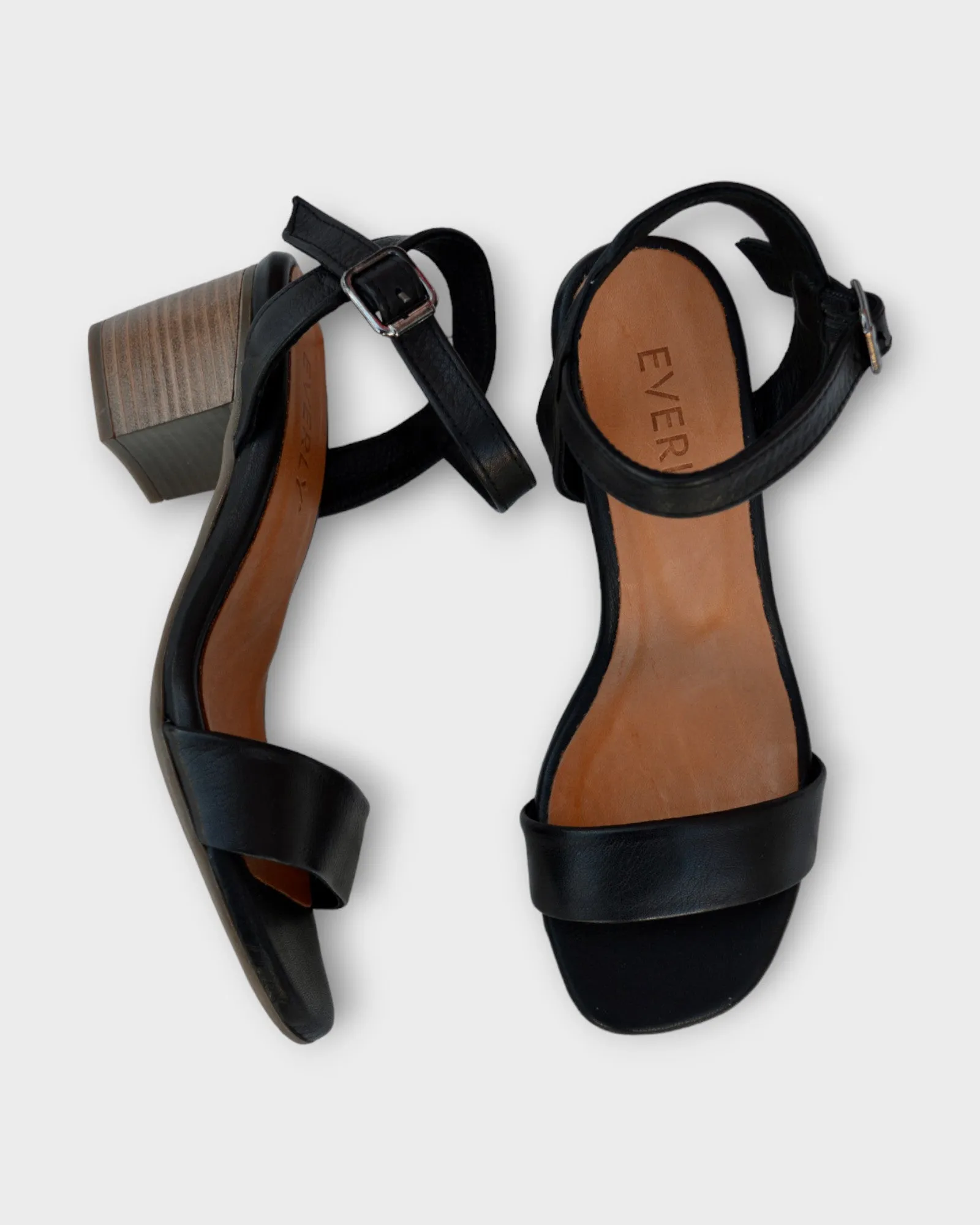Everly Chelsea 02