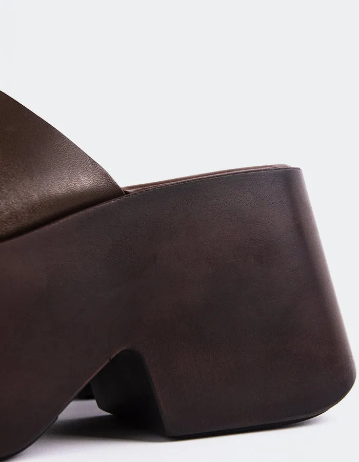 Fidle Brown Leather
