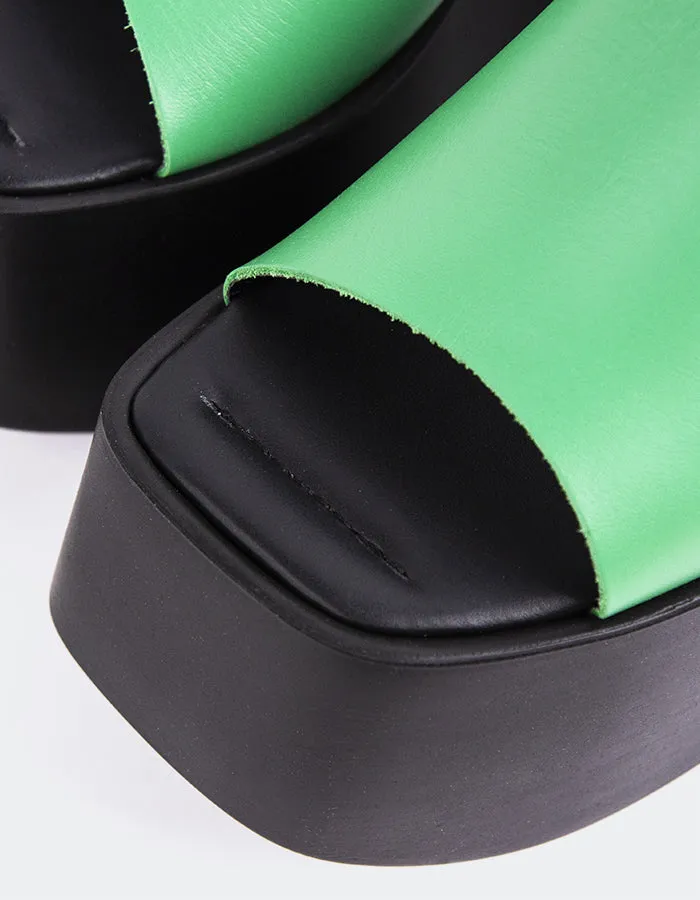Fidle Green Leather