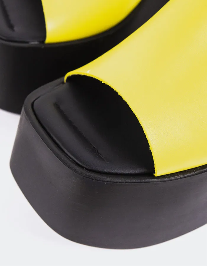 Fidle Yellow Leather