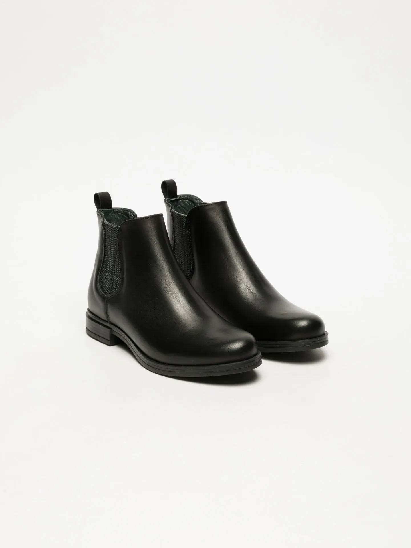 Gloss Black Chelsea Ankle Boots