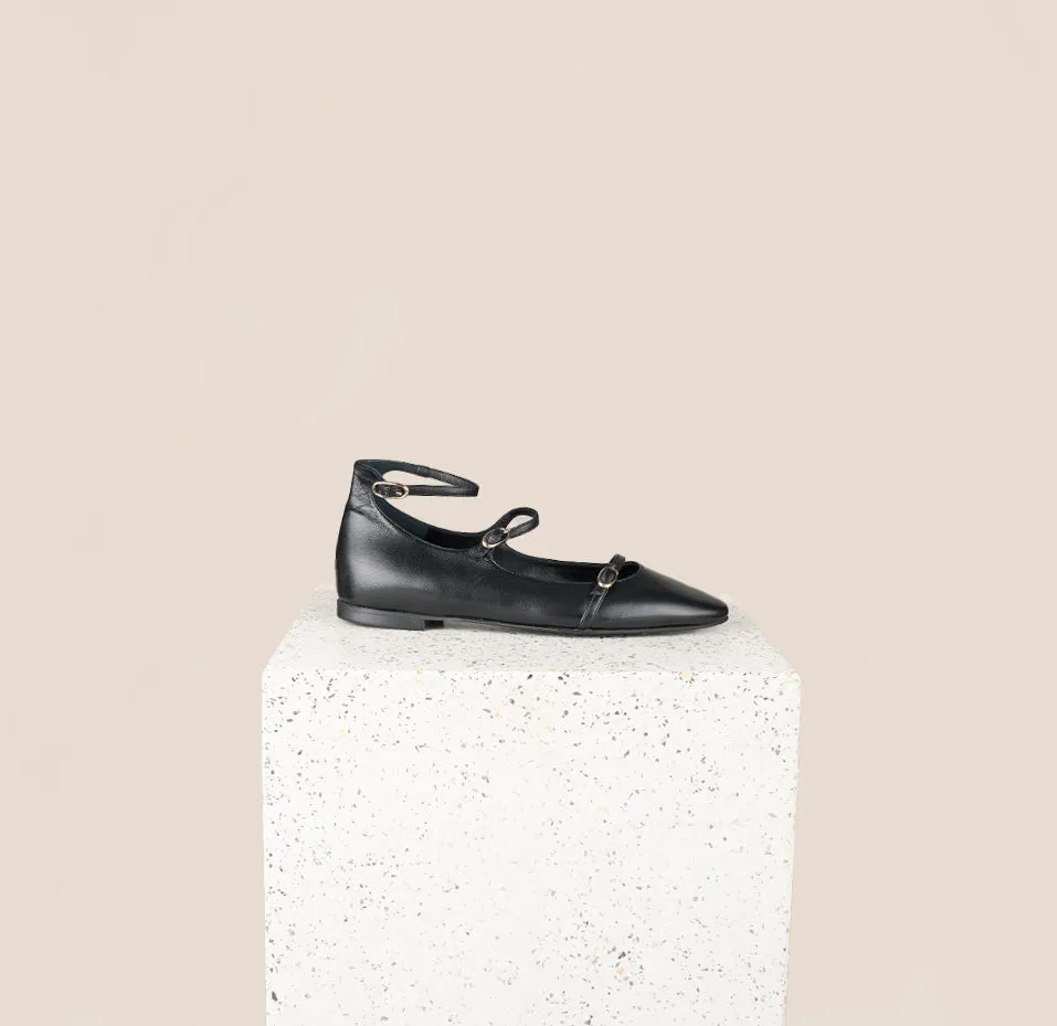 Nola Almond - Black Leather