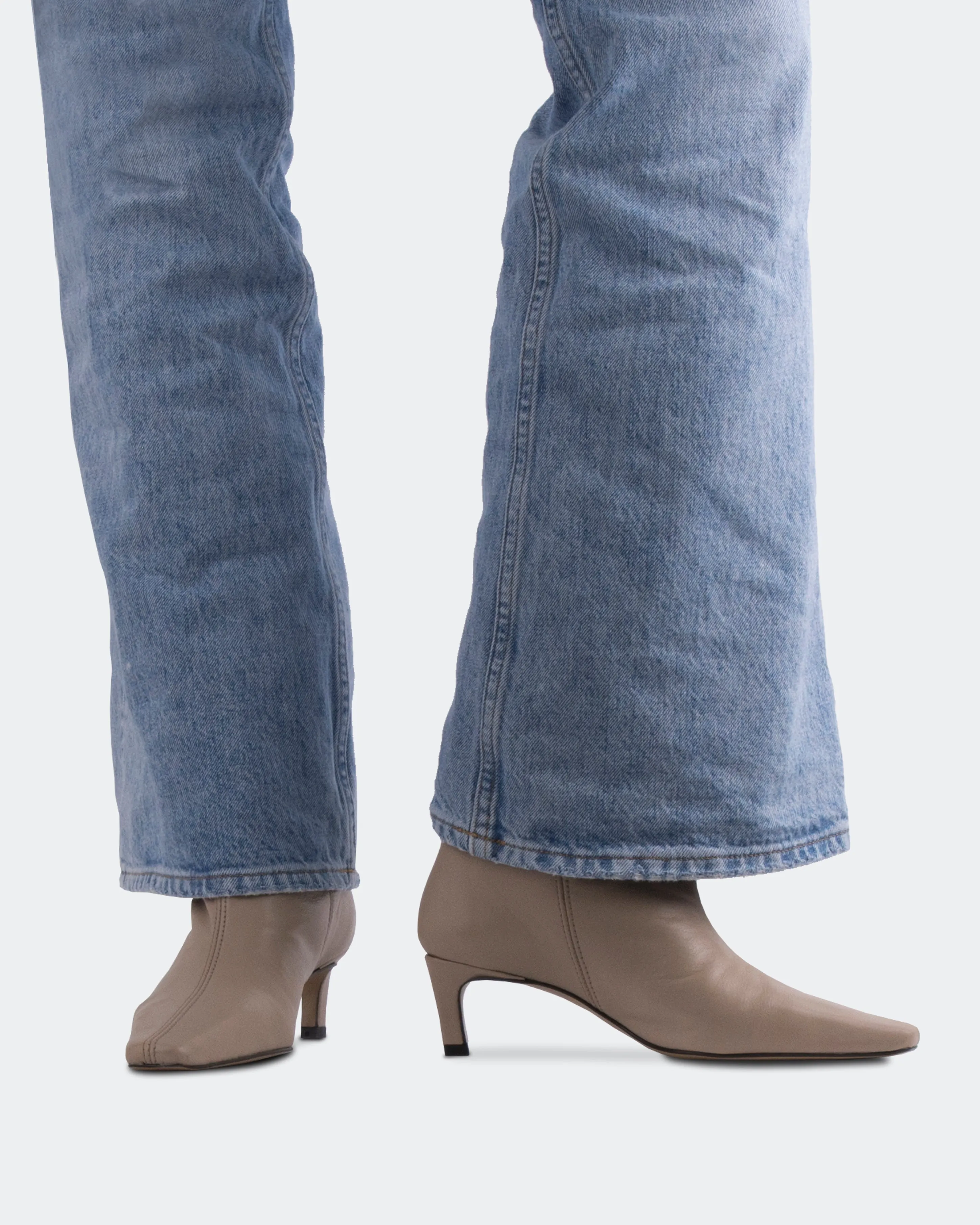 Omara Taupe Leather