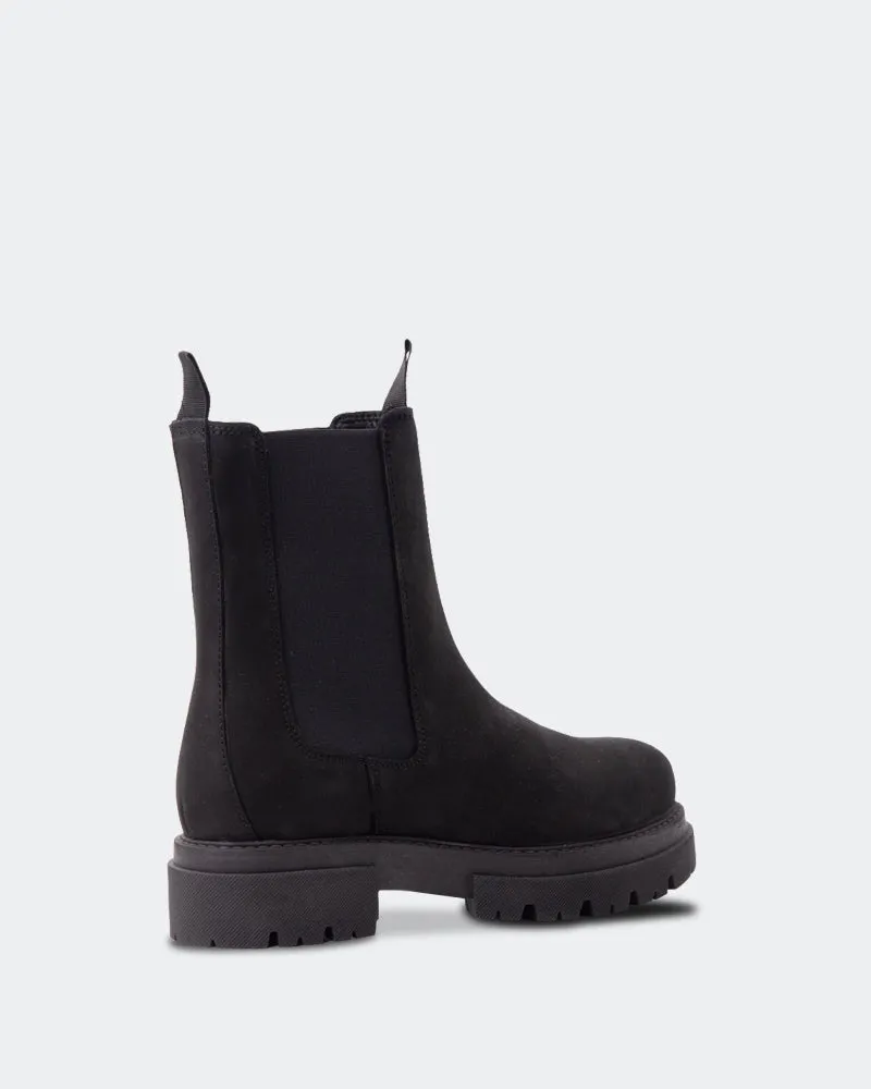 Perc Black Nubuck