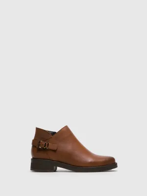 Peru Zip up Ankle Boots