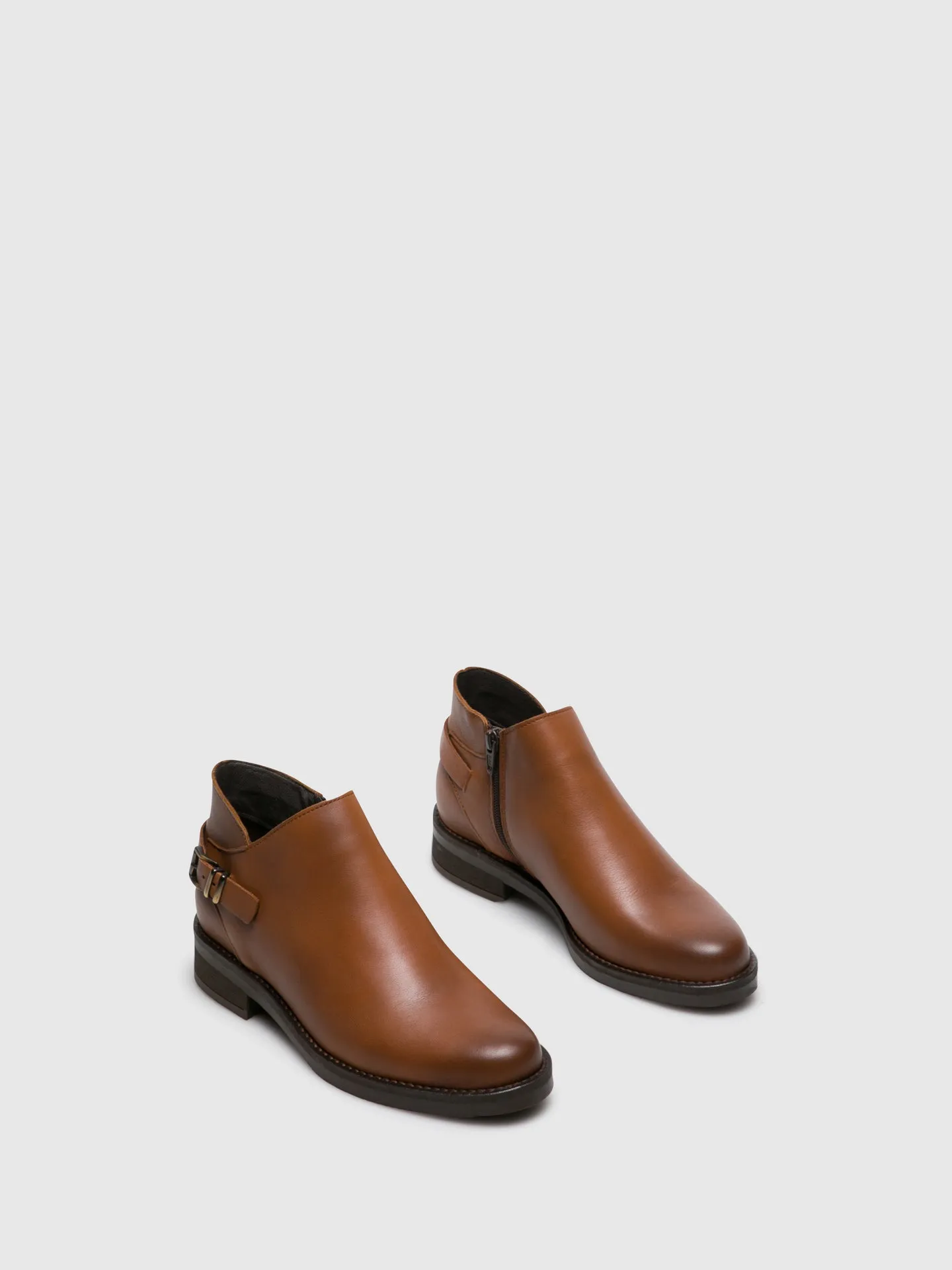 Peru Zip up Ankle Boots