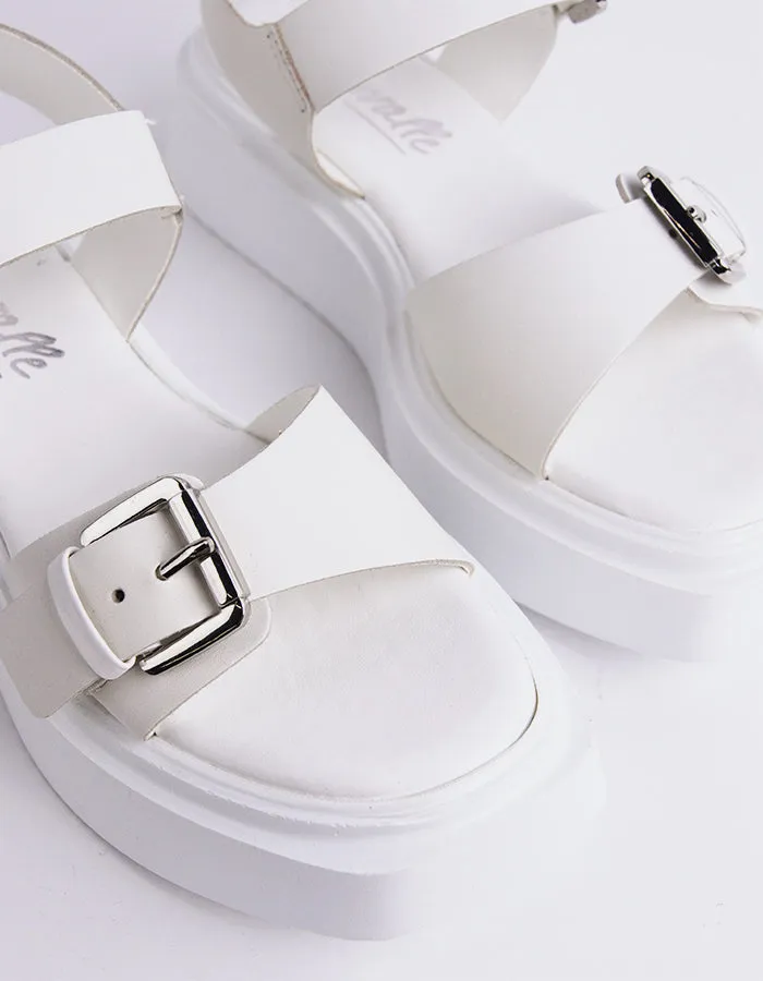 Varvara White Leather